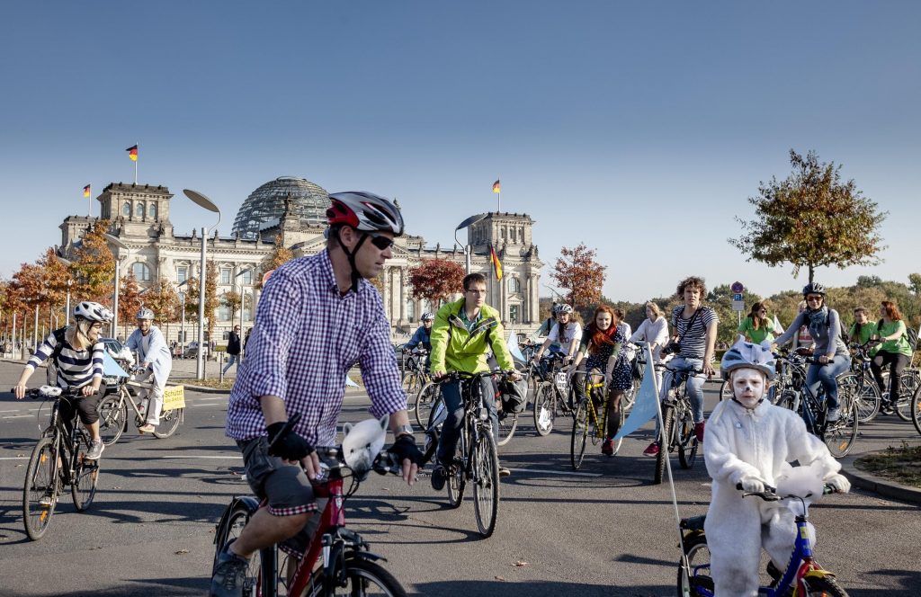 Fahrradprotestpicknick – Uns gehört die Strasse